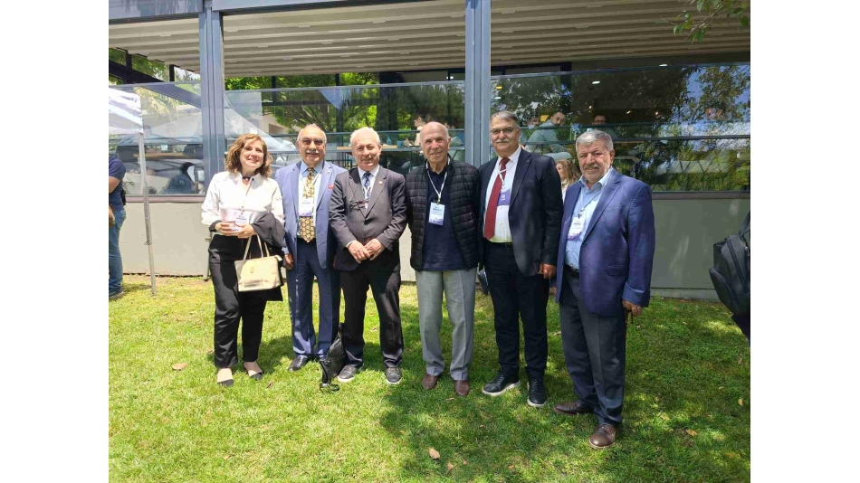 İstanbul Kent konseyi Yönetiminde Turan Sayar